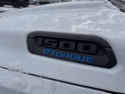 New 2026 RAM 1500 4x4 Crew Cab image 60