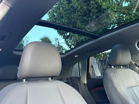 Certified 2025 Audi Q5 Premium Plus w/ Premium Plus image 17