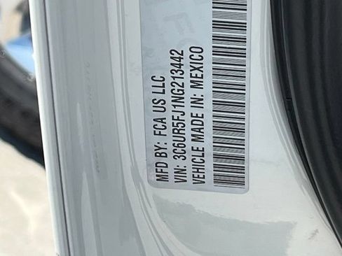 Used 2022 RAM 2500 Laramie AWD/4WD image 29