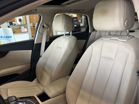 Used 2019 Audi A4 2.0T Premium w/ Convenience Package AWD/4WD image 27