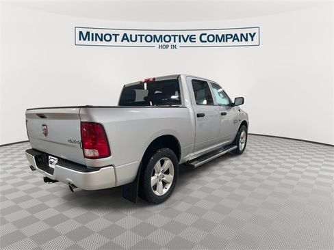 Used 2015 RAM 1500 Express image 8
