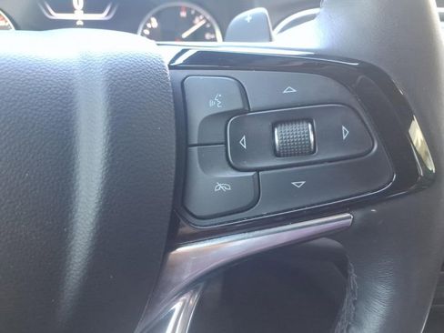 Used 2024 Buick Enclave Avenir w/ Avenir Technology Package image 27