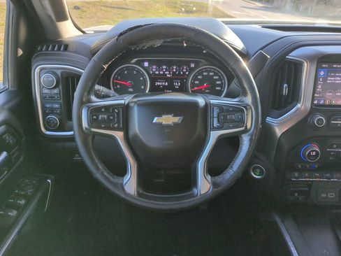 Used 2022 Chevrolet Silverado 2500 LTZ w/ LTZ Premium Package image 14