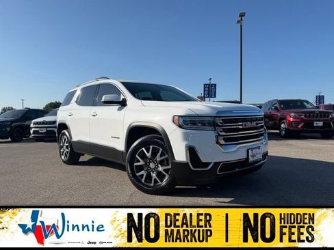 Used 2023 GMC Acadia SLE w/ Driver Convenience Package FWD image 1