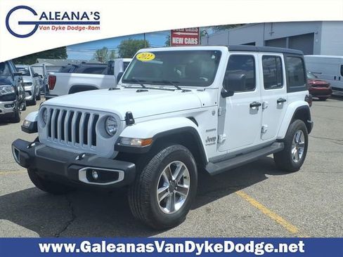 Used 2022 Jeep Wrangler Unlimited Sahara AWD/4WD image 1
