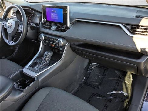 Used 2023 Toyota RAV4 XLE image 20