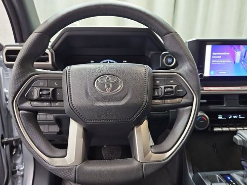 New 2025 Toyota 4Runner SR5 image 11