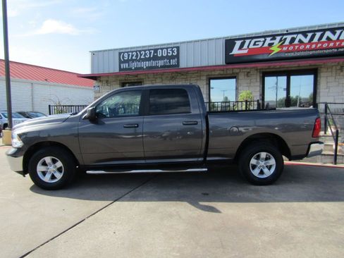 Used 2019 RAM 1500 Classic SLT RWD image 2
