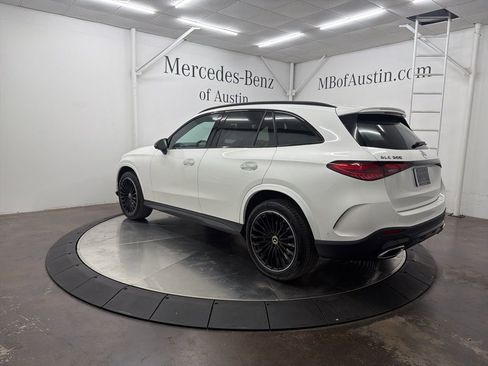 New 2026 Mercedes-Benz GLC 300 image 5