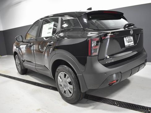 Certified 2026 Nissan Kicks S image 3