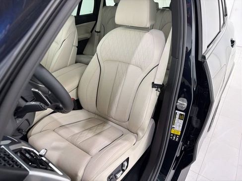 Certified 2024 BMW X5 xDrive40i w/ Executive Package AWD/4WD image 13