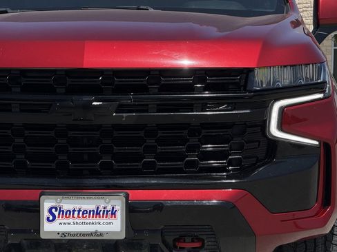 Used 2021 Chevrolet Tahoe Z71 w/ Rear Media and Nav Package AWD/4WD image 8