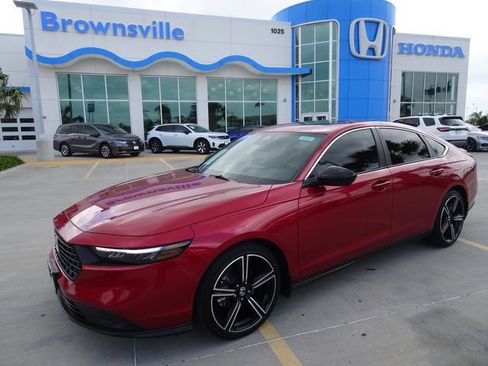 Certified 2025 Honda Accord Sport image 1