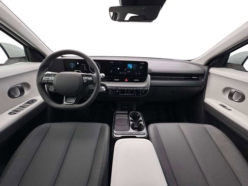 New 2026 Hyundai Ioniq 5 SEL RWD image 13