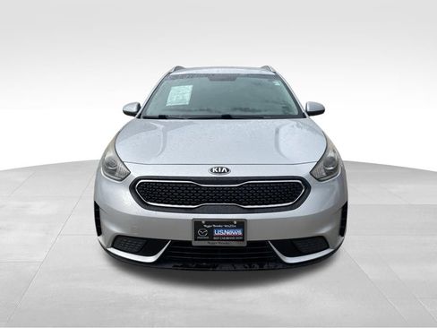 Used 2018 Kia Niro LX FWD image 2