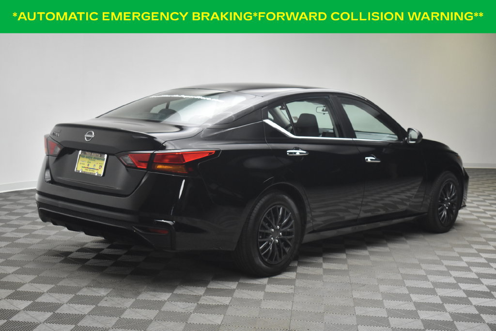 Used 2024 Nissan Altima 2.5 S FWD image 5