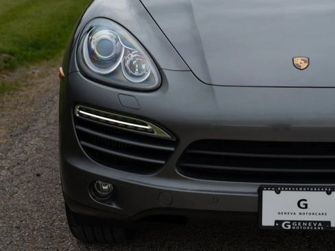 Used 2013 Porsche Cayenne Diesel AWD/4WD image 20