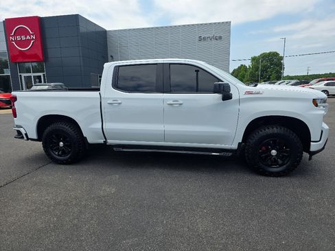 Used 2022 Chevrolet Silverado 1500 RST AWD/4WD image 2