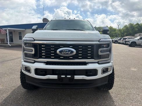 Used 2026 Ford F450 Platinum w/ Platinum Plus Package AWD/4WD image 3