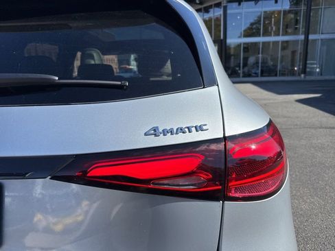 New 2026 Mercedes-Benz GLC 300 4MATIC image 8