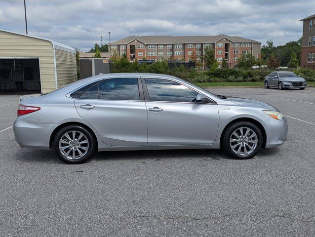 Used 2016 Toyota Camry XLE FWD image 4
