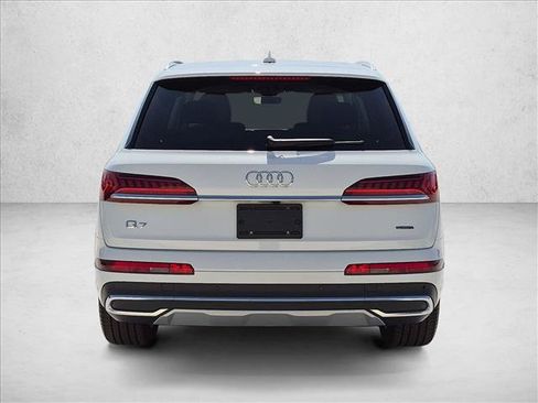 Used 2024 Audi Q7 2.0T Premium w/ Convenience Package AWD/4WD image 6