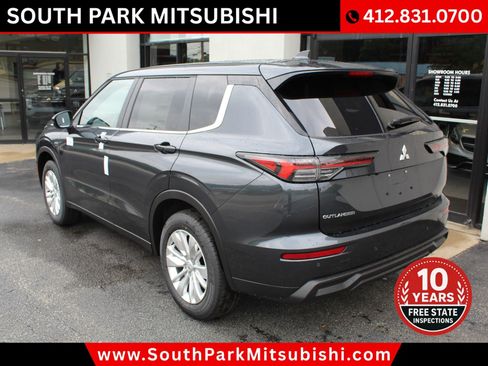 New 2026 Mitsubishi Outlander ES AWD/4WD image 7