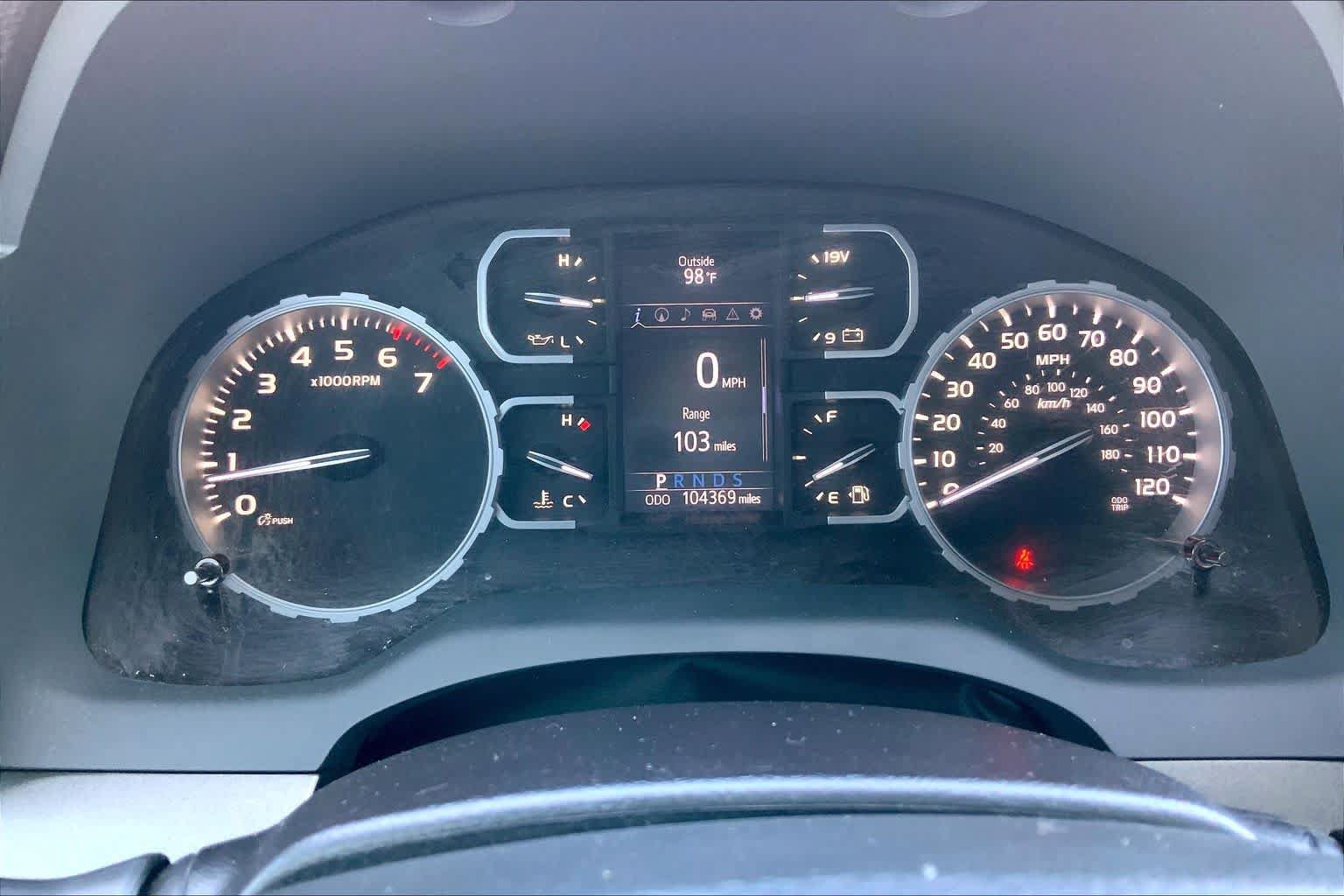 Used 2019 Toyota Tundra SR5 w/ SR5 Upgrade Package AWD/4WD image 26