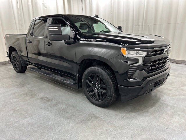 Used 2024 Chevrolet Silverado 1500 RST w/ Convenience Package II AWD/4WD image 1