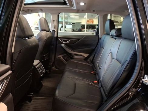 Certified 2023 Subaru Forester Limited image 9