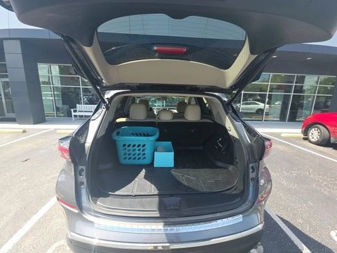 Used 2022 Nissan Murano Platinum w/ Cargo Package AWD/4WD image 11