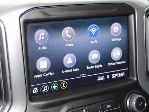 Used 2022 Chevrolet Silverado 1500 LT w/ Z71 Off-Road Package image 8