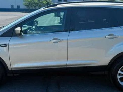 Certified 2018 Ford Escape SEL AWD/4WD image 4