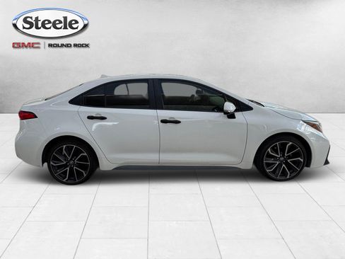 Used 2020 Toyota Corolla SE FWD image 6