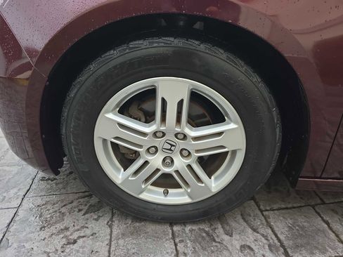 Used 2011 Honda Odyssey Touring image 9