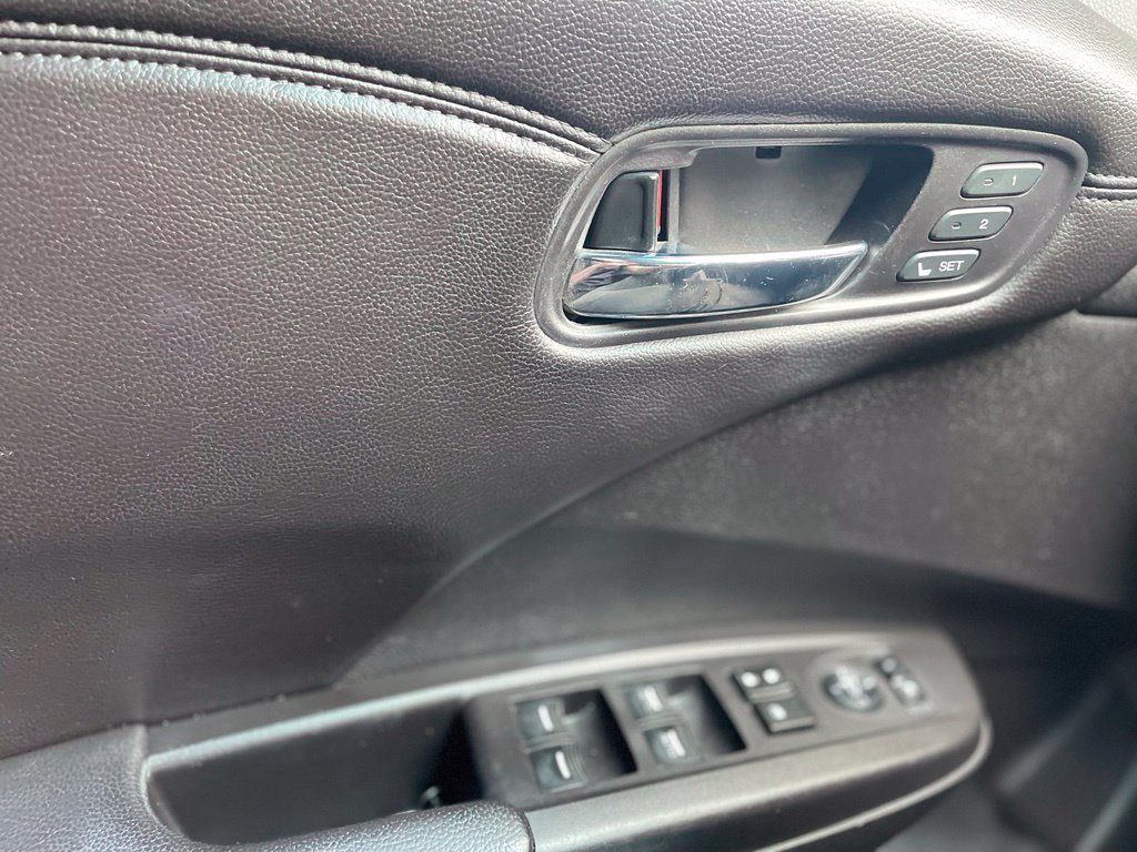 Used 2015 Acura RDX w/ Technology Package FWD image 9