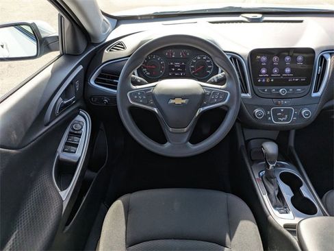 Used 2024 Chevrolet Malibu LS w/ Driver Confidence Package image 28