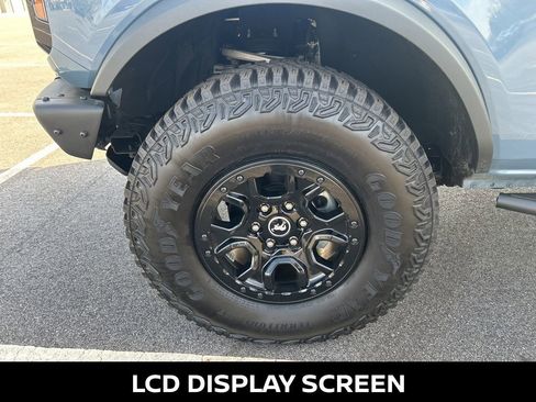 Used 2024 Ford Bronco Wildtrak image 11