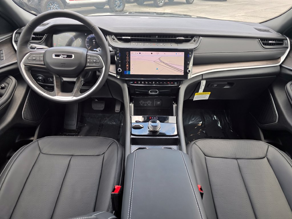 New 2026 Jeep Grand Cherokee Limited AWD/4WD image 6