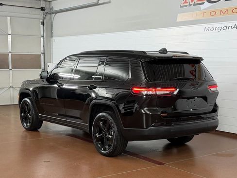 Used 2025 Jeep Grand Cherokee L Limited w/ Black Appearance Package image 5