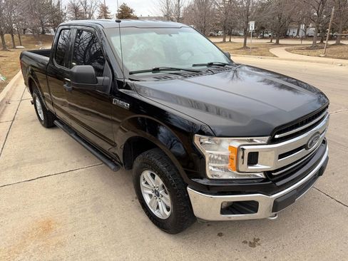 Used 2018 Ford F150 XLT AWD/4WD image 9
