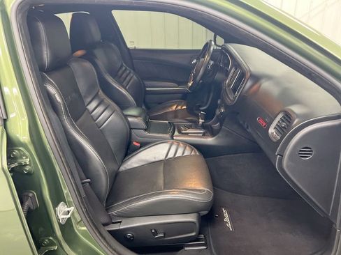 Used 2020 Dodge Charger SRT Hellcat image 21