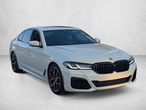 Certified 2023 BMW M550i xDrive w/ Executive Package image 3