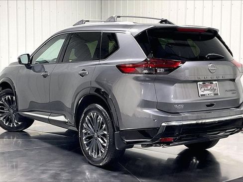 Used 2026 Nissan Rogue Platinum AWD/4WD image 12