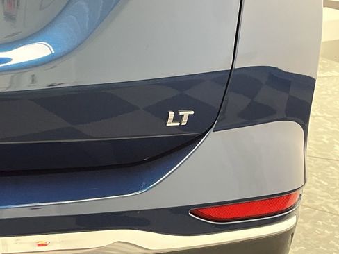 Used 2019 Chevrolet Equinox LT image 32