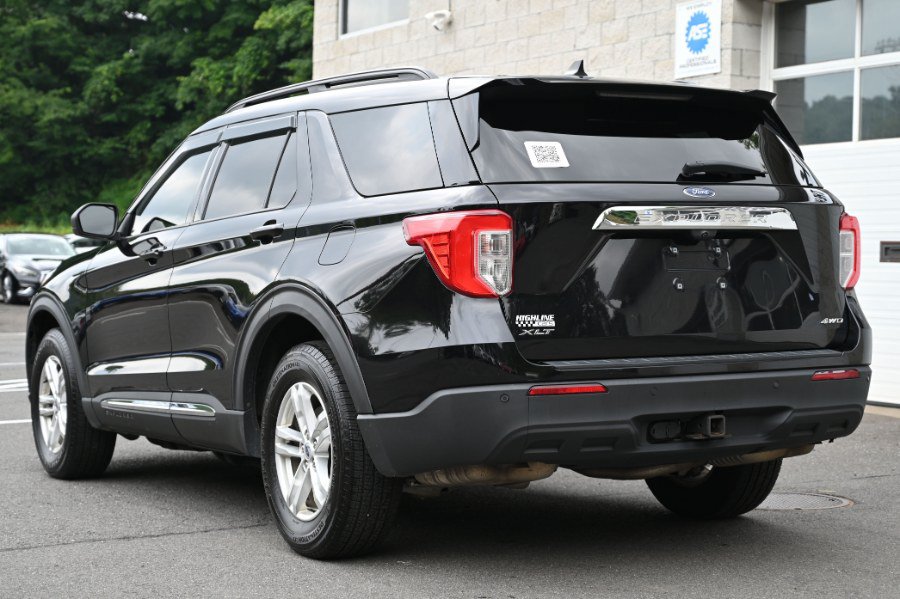 Used 2022 Ford Explorer XLT w/ Class IV Trailer Tow Package AWD/4WD image 3