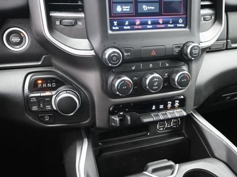 Used 2020 RAM 1500 Big Horn AWD/4WD image 18