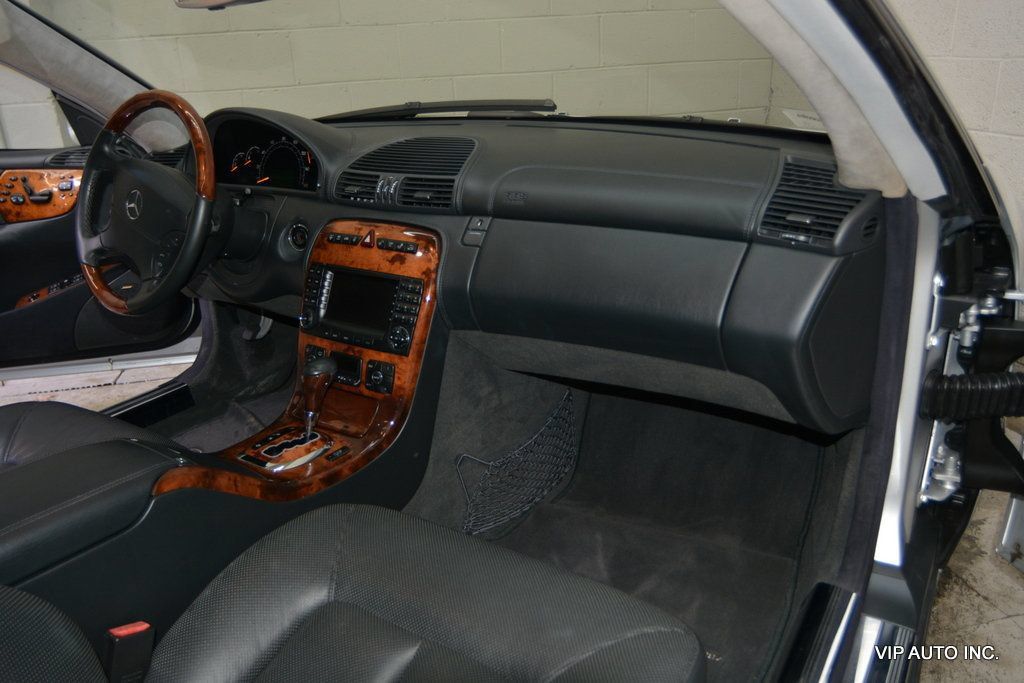 Used 2005 Mercedes-Benz CL 600 image 9