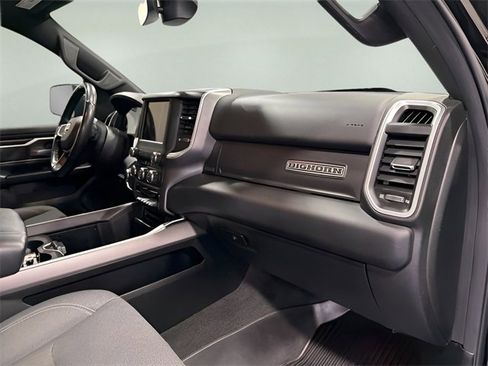 Used 2021 RAM 1500 Big Horn image 13