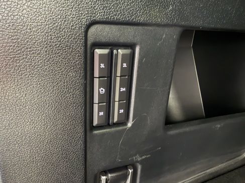 Used 2020 Lincoln Navigator 2WD image 8